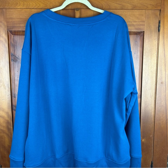 NEW - Danskin Blue Cozy Soft Comfy Crewneck Sweatshirt with Split Hem & Pockets - Picture 3 of 15